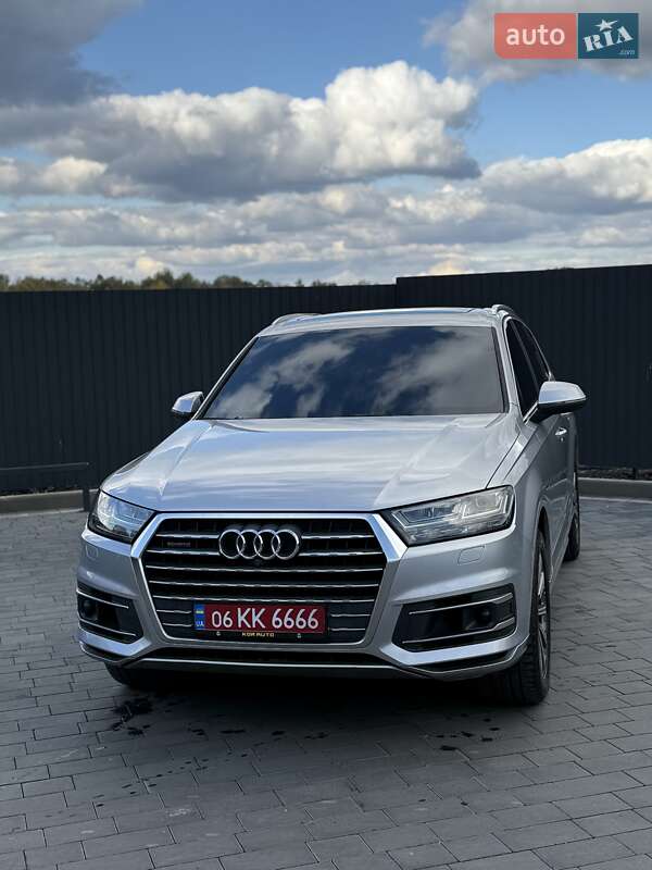 Позашляховик / Кросовер Audi Q7 2018 в Шептицькому фото Позашляховик / Кросовер Audi Q7 2018 в Шептицькому