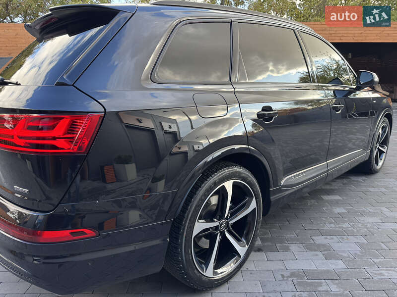 Внедорожник / Кроссовер Audi Q7 2017 в Киеве фото 19 Внедорожник / Кроссовер Audi Q7 2017 в Киеве