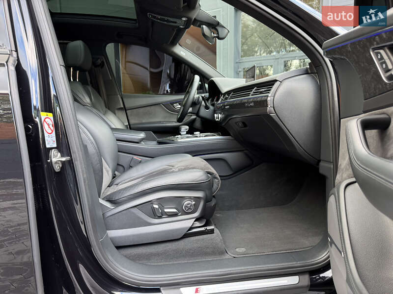 Внедорожник / Кроссовер Audi Q7 2017 в Киеве фото 74 Внедорожник / Кроссовер Audi Q7 2017 в Киеве