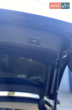 Внедорожник / Кроссовер Audi Q7 2013 в 