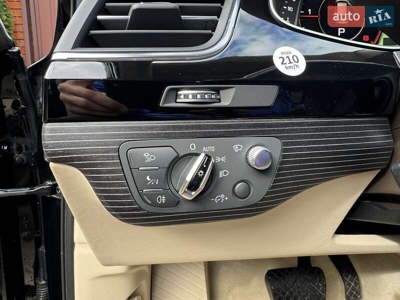 Позашляховик / Кросовер Audi Q7 2017 в Києві