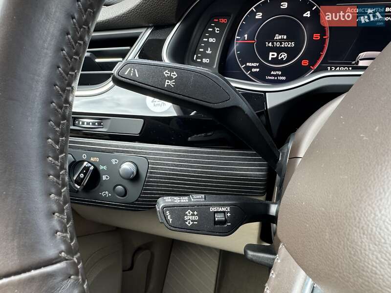 Позашляховик / Кросовер Audi Q7 2017 в Києві