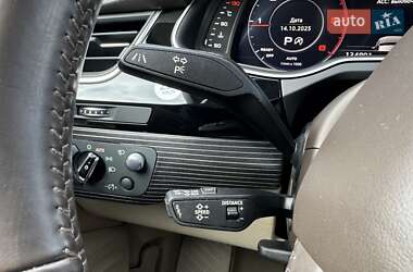 Позашляховик / Кросовер Audi Q7 2017 в 