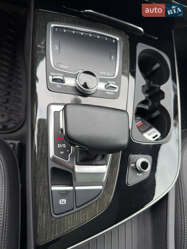 Позашляховик / Кросовер Audi Q7 2017 в Луцьку фото 18 Позашляховик / Кросовер Audi Q7 2017 в Луцьку