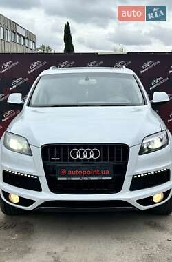 Позашляховик / Кросовер Audi Q7 2012 в 