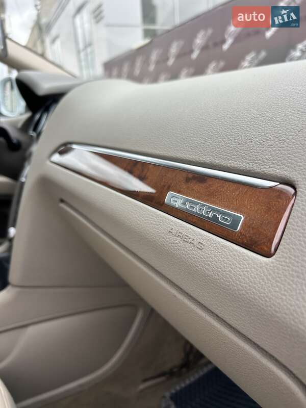 Внедорожник / Кроссовер Audi Q7 2012 в Сумах