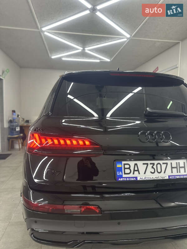 Позашляховик / Кросовер Audi Q7 2020 в Кропивницькому фото 10 Позашляховик / Кросовер Audi Q7 2020 в Кропивницькому