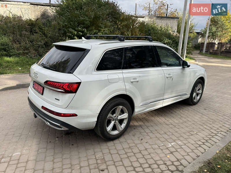 Внедорожник / Кроссовер Audi Q7 2020 в Львове