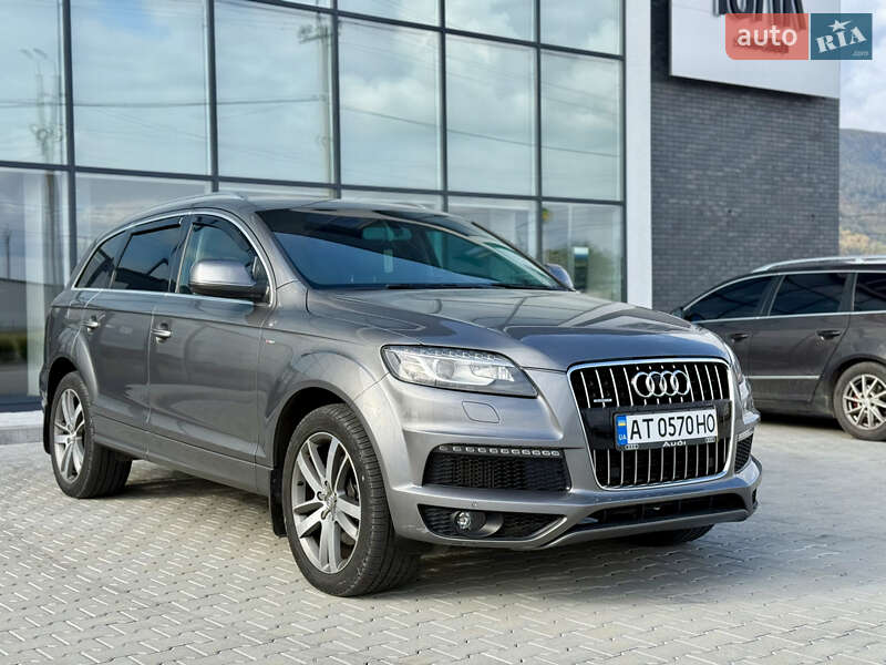Внедорожник / Кроссовер Audi Q7 2010 в Хусте