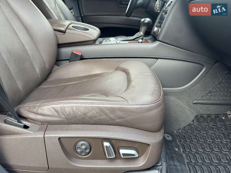 Внедорожник / Кроссовер Audi Q7 2013 в Тернополе