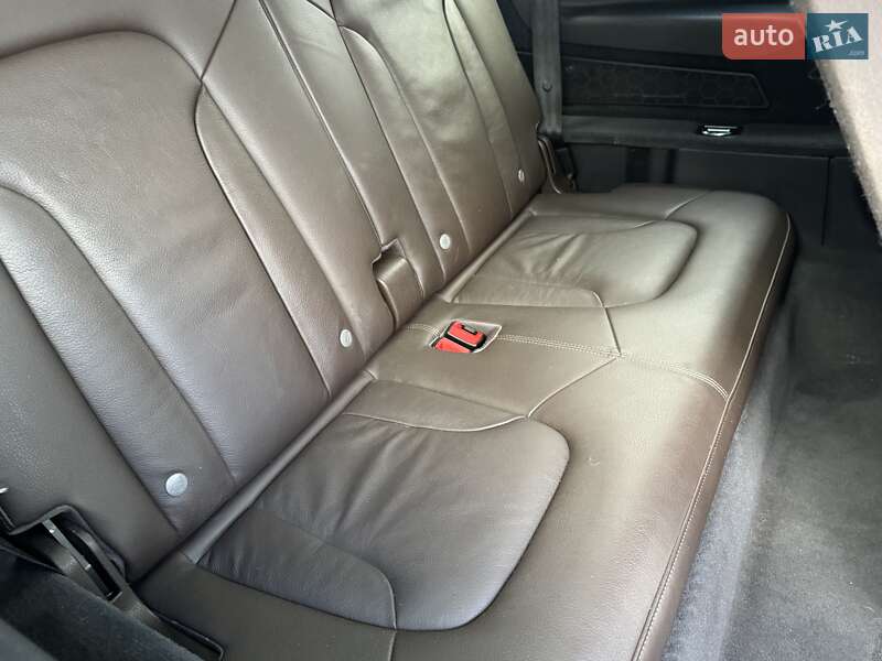 Внедорожник / Кроссовер Audi Q7 2013 в Тернополе
