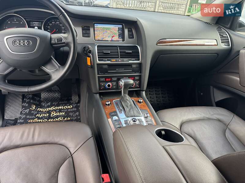 Внедорожник / Кроссовер Audi Q7 2013 в Тернополе