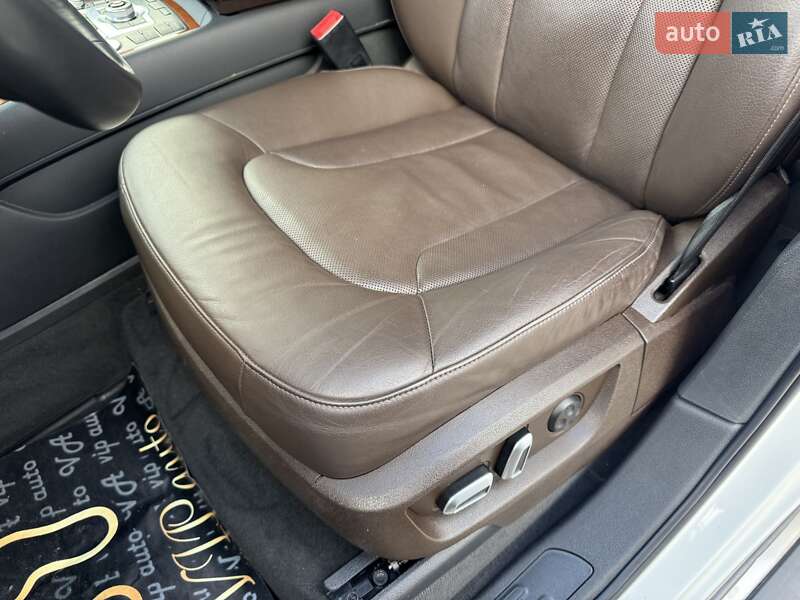 Внедорожник / Кроссовер Audi Q7 2013 в Тернополе