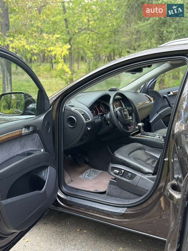 Позашляховик / Кросовер Audi Q7 2011 в Миколаєві фото 3 Позашляховик / Кросовер Audi Q7 2011 в Миколаєві