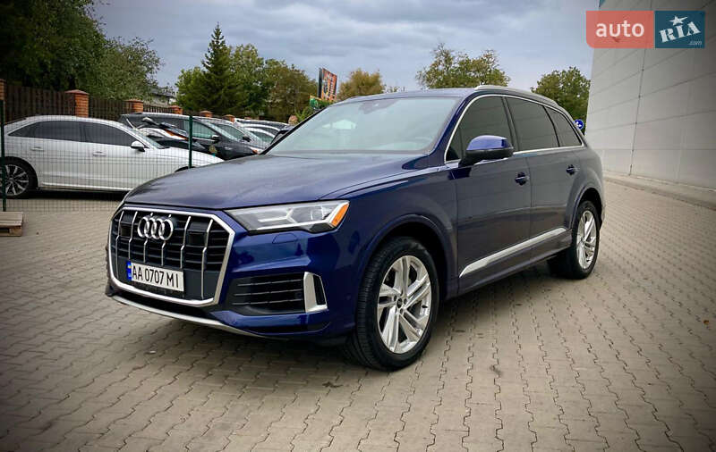 Внедорожник / Кроссовер Audi Q7 2020 в Киеве