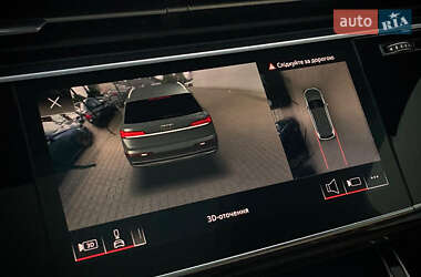 Позашляховик / Кросовер Audi Q7 2020 в 