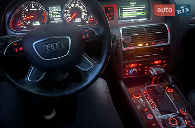 Позашляховик / Кросовер Audi Q7 2014 в 