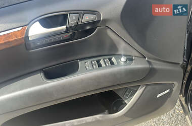 Позашляховик / Кросовер Audi Q7 2014 в 
