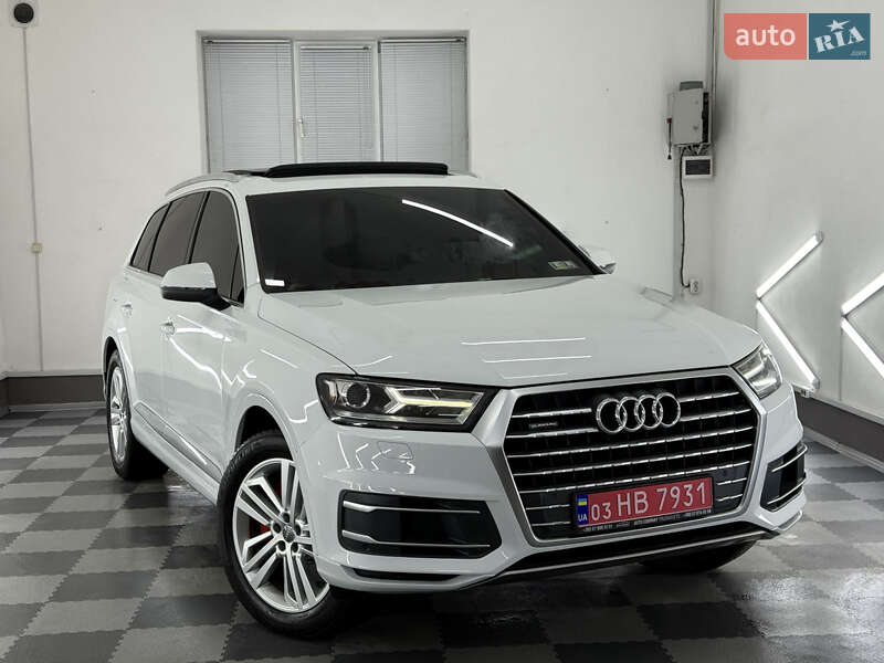Внедорожник / Кроссовер Audi Q7 2018 в Трускавце