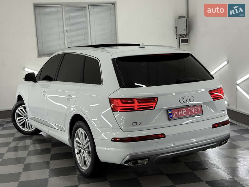 Внедорожник / Кроссовер Audi Q7 2018 в Трускавце