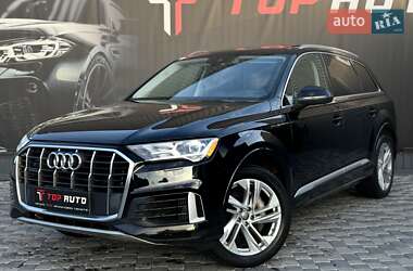 Позашляховик / Кросовер Audi Q7 2020 в  фото 4 Позашляховик / Кросовер Audi Q7 2020 в