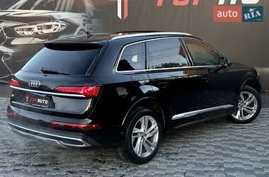 Позашляховик / Кросовер Audi Q7 2020 в  фото 13 Позашляховик / Кросовер Audi Q7 2020 в