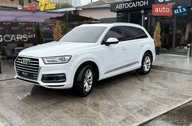 Позашляховик / Кросовер Audi Q7 2016 в 