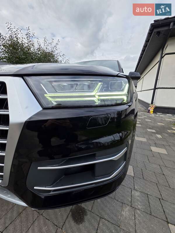 Позашляховик / Кросовер Audi Q7 2018 в Сарнах фото 21 Позашляховик / Кросовер Audi Q7 2018 в Сарнах