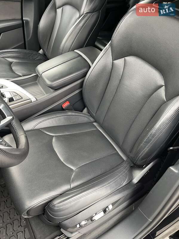Внедорожник / Кроссовер Audi Q7 2017 в Киеве фото 16 Внедорожник / Кроссовер Audi Q7 2017 в Киеве
