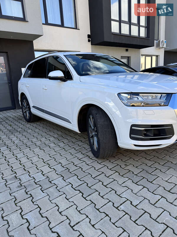 Внедорожник / Кроссовер Audi Q7 2017 в Черновцах фото 4 Внедорожник / Кроссовер Audi Q7 2017 в Черновцах