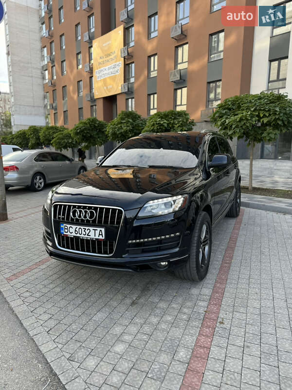 Позашляховик / Кросовер Audi Q7 2015 в Запоріжжі