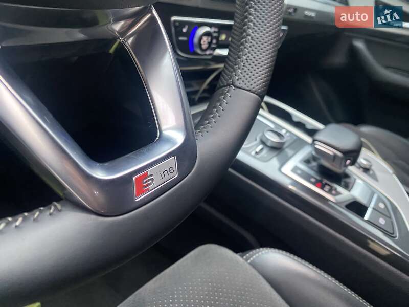 Внедорожник / Кроссовер Audi Q7 2015 в Хмельницком