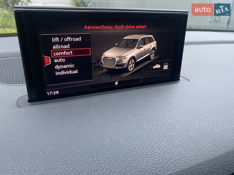 Внедорожник / Кроссовер Audi Q7 2015 в Хмельницком