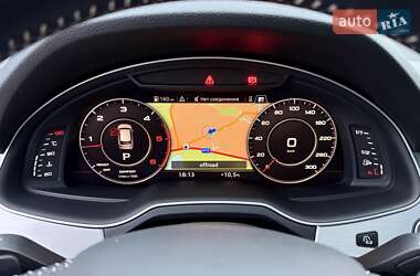 Внедорожник / Кроссовер Audi Q7 2016 в 