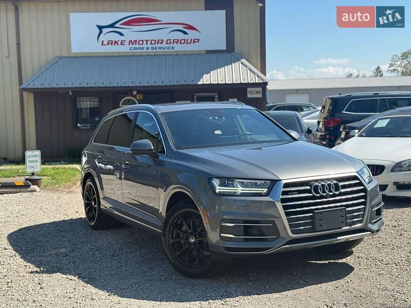 Позашляховик / Кросовер Audi Q7 2016 в Києві