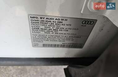 Позашляховик / Кросовер Audi Q7 2020 в 