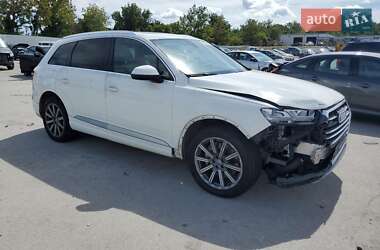 Позашляховик / Кросовер Audi Q7 2017 в 