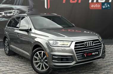 Позашляховик / Кросовер Audi Q7 2017 в  фото 6 Позашляховик / Кросовер Audi Q7 2017 в