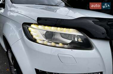 Внедорожник / Кроссовер Audi Q7 2013 в 