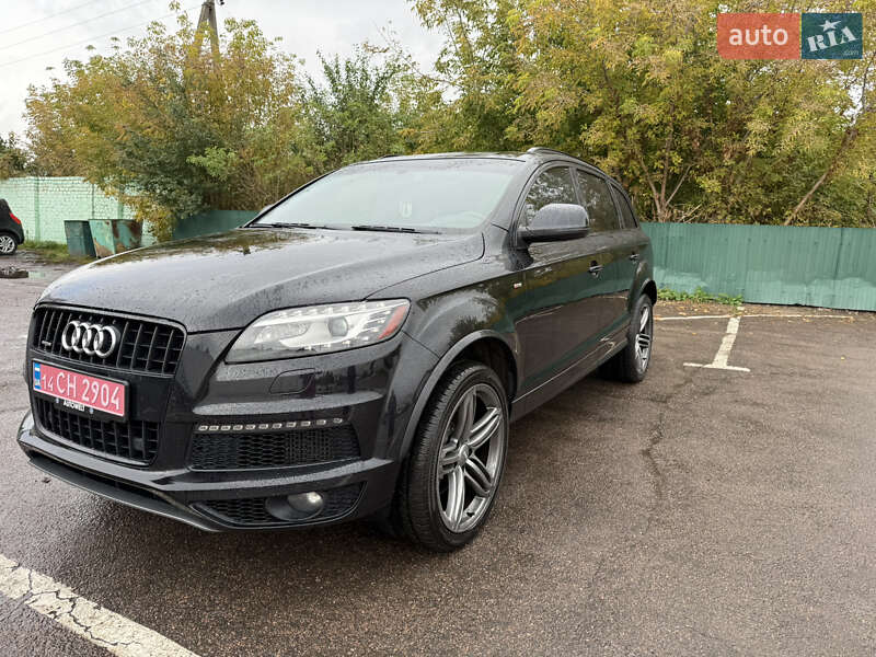 Позашляховик / Кросовер Audi Q7 2014 в Дубні
