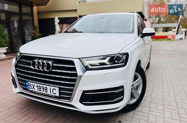 Внедорожник / Кроссовер Audi Q7 2015 в Хмельницком