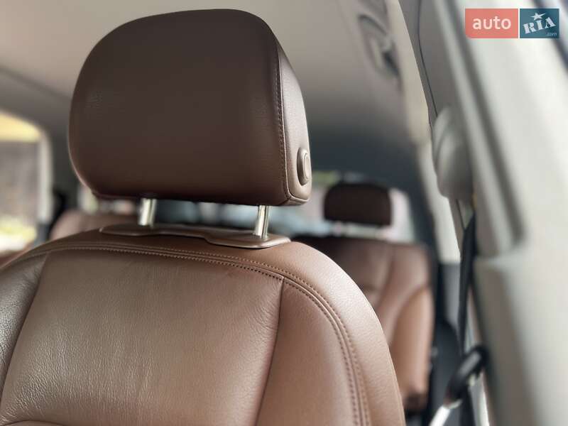 Позашляховик / Кросовер Audi Q7 2015 в Хмельницькому