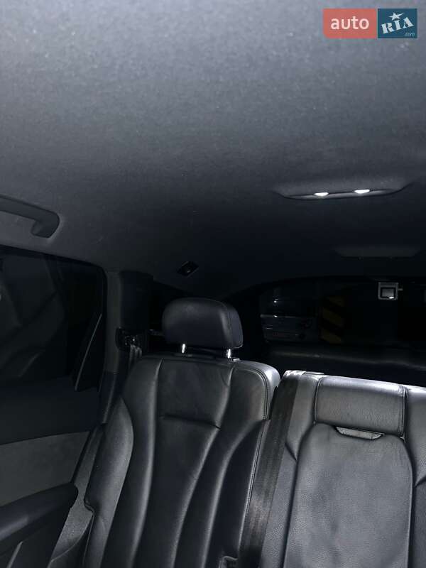 Внедорожник / Кроссовер Audi Q7 2016 в Киеве фото 25 Внедорожник / Кроссовер Audi Q7 2016 в Киеве