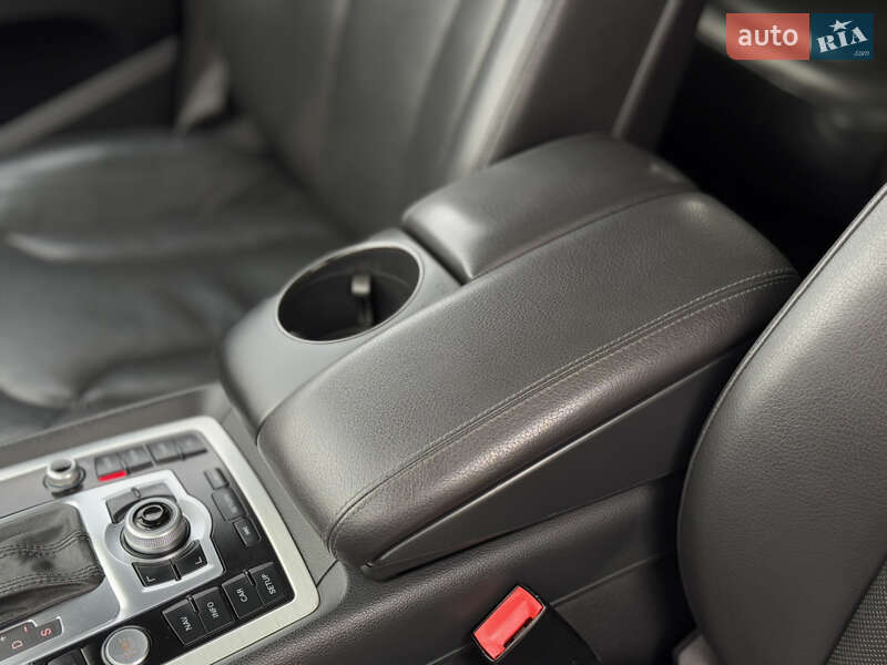 Позашляховик / Кросовер Audi Q7 2011 в Бердичеві фото 25 Позашляховик / Кросовер Audi Q7 2011 в Бердичеві