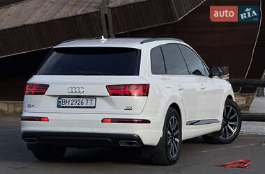Позашляховик / Кросовер Audi Q7 2017 в Одесі