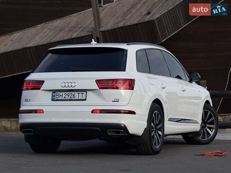 Позашляховик / Кросовер Audi Q7 2017 в Одесі фото 18 Позашляховик / Кросовер Audi Q7 2017 в Одесі