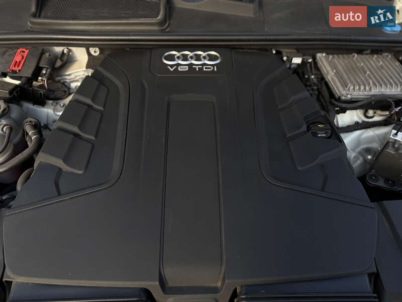 Позашляховик / Кросовер Audi Q7 2017 в Одесі фото 32 Позашляховик / Кросовер Audi Q7 2017 в Одесі