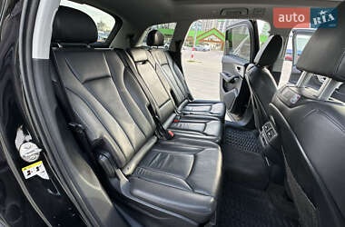 Позашляховик / Кросовер Audi Q7 2017 в  фото 5 Позашляховик / Кросовер Audi Q7 2017 в