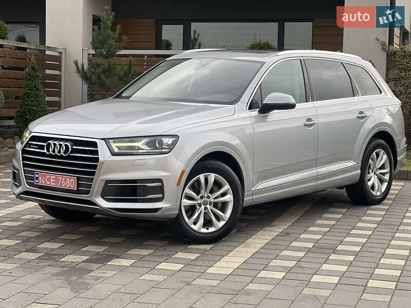 Внедорожник / Кроссовер Audi Q7 2015 в Стрые