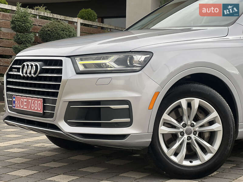 Внедорожник / Кроссовер Audi Q7 2015 в Стрые